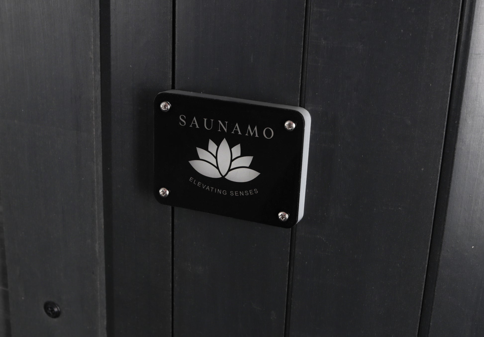 Jacuzzi Exterior Vellamo S close-up com detalhes de design.