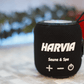 Coluna Bluetooth Para Sauna Harvia preta em um balcão.