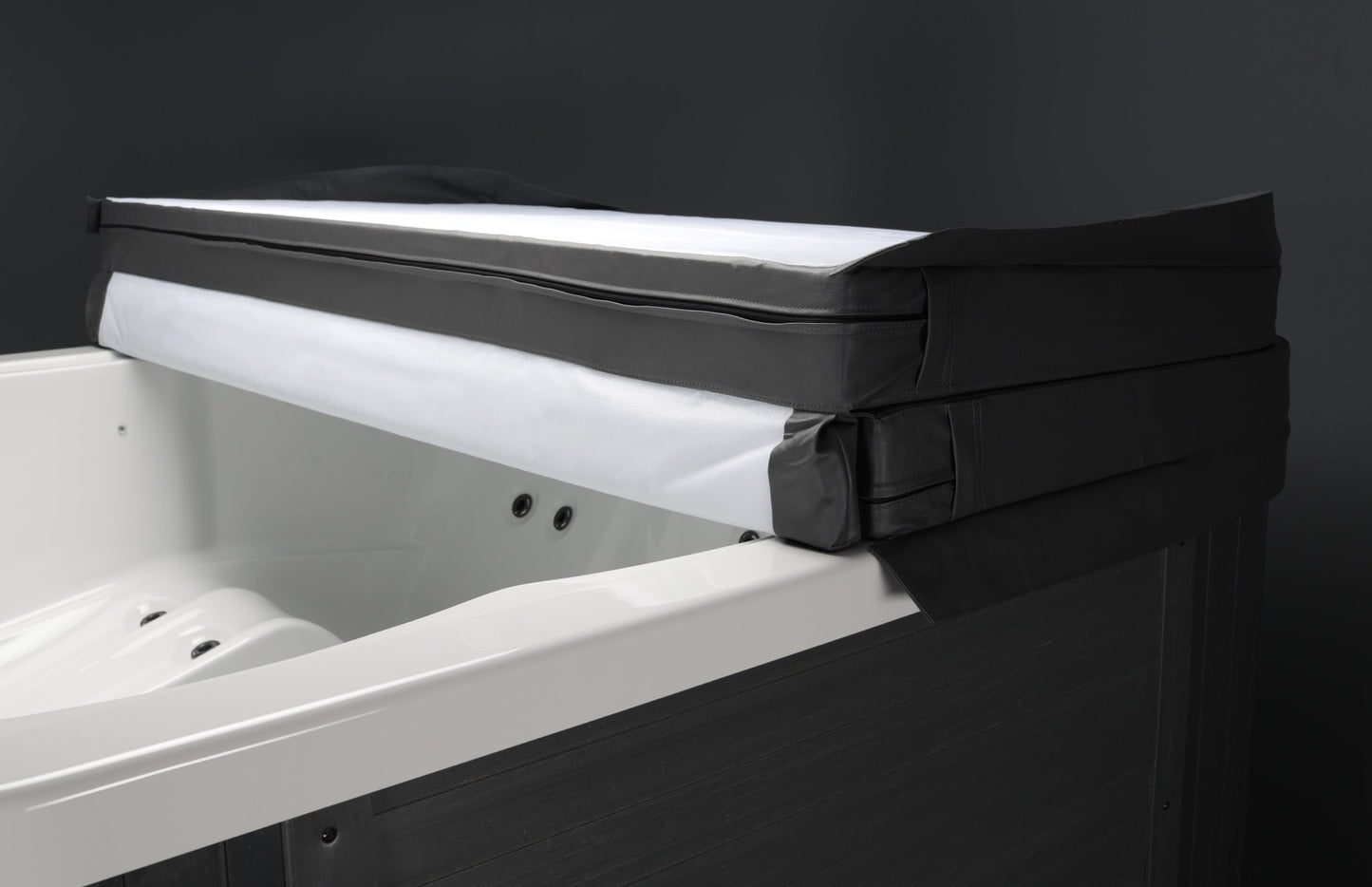 Jacuzzi Exterior Vellamo M - Saunamo