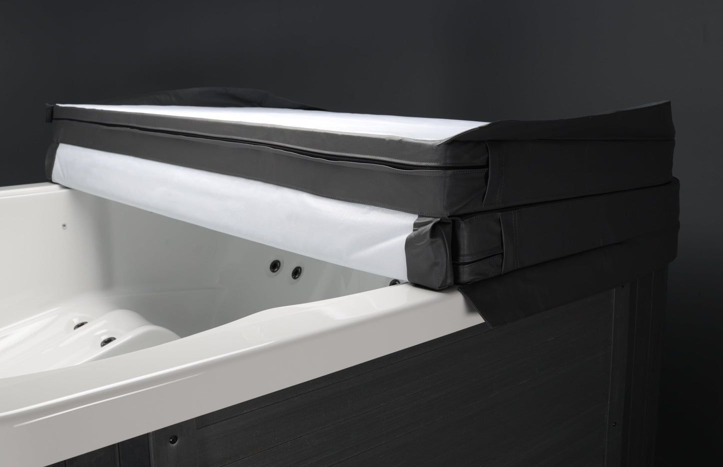 Jacuzzi Exterior Vellamo M - Saunamo