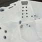 Jacuzzi Hydra 200 com jatos e aquecedor SpaNet.