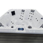 Jacuzzi Hydra 200 com painel digital e jatos pretos.
