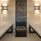 Sauna Solide com bancos de madeira e aquecedor.